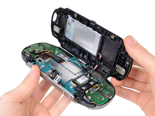 psvita-teardownlg2