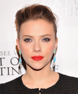 Scarlett-Johansson