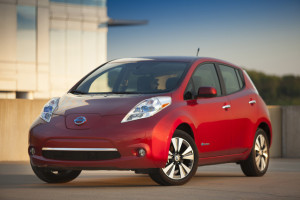 2015_nissan_leaf_01