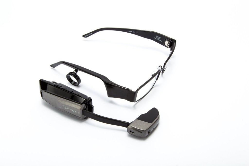Vuzix M100 1